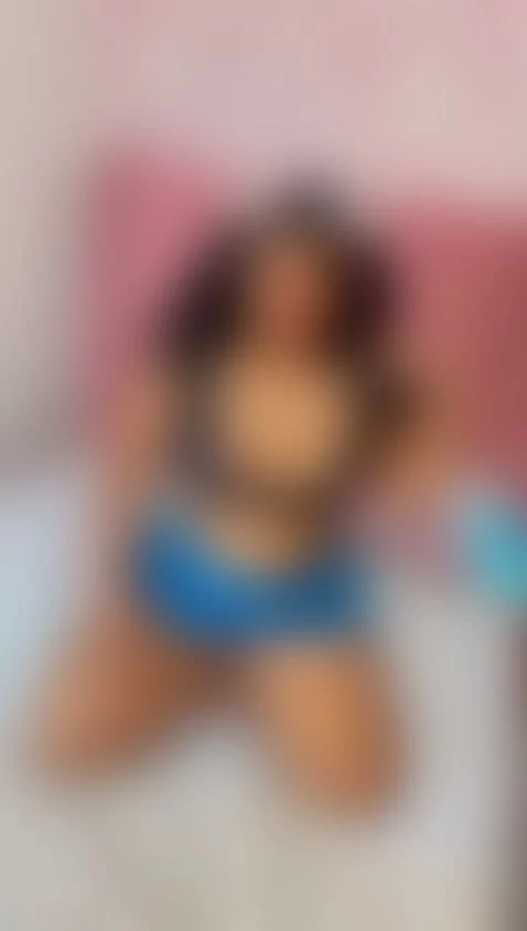 Do you like these big tits? Let's make them work for you tod... by katty-cooper01