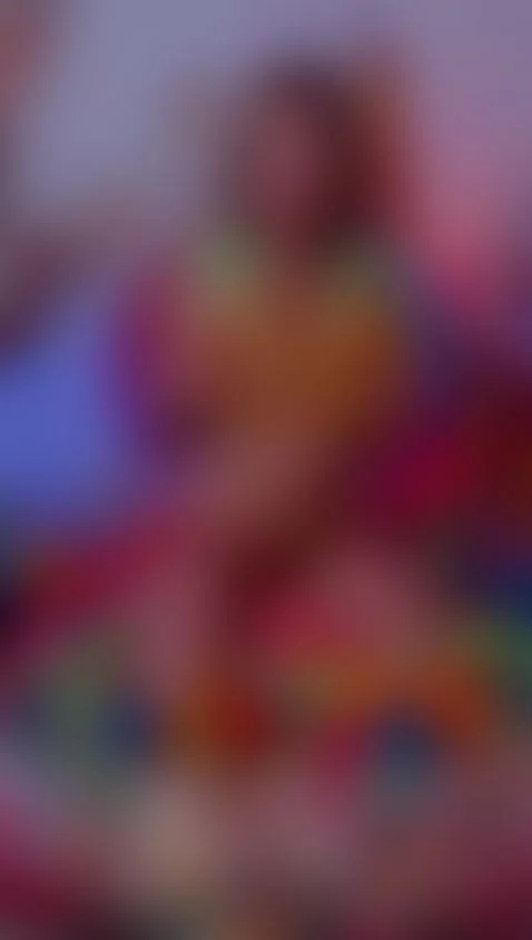 Cutie girl here need u hard dick by bellapoarch