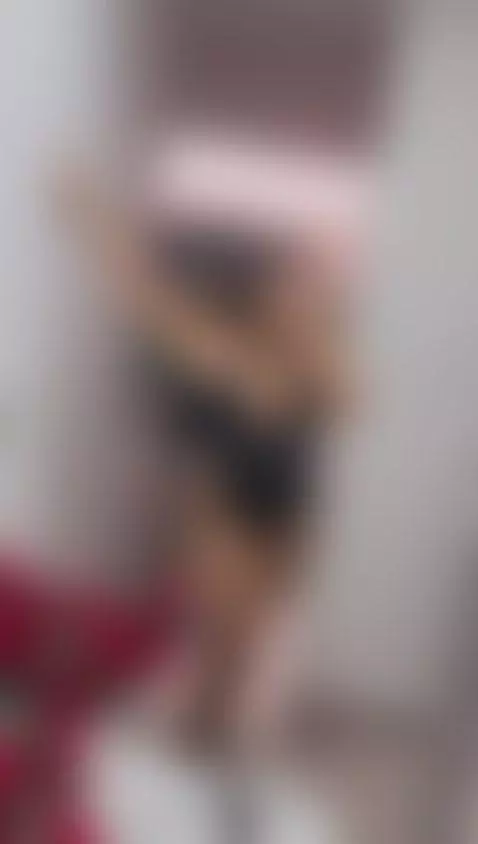 The girl you need 🔥 by arianna-suarezz