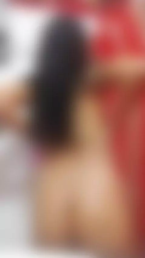 my cousin spies on me while I bathe by angela-love1