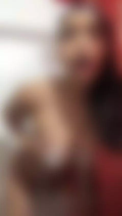 so hot and so wet waiting for you
https://www.camsoda.com/an... by angela-love1