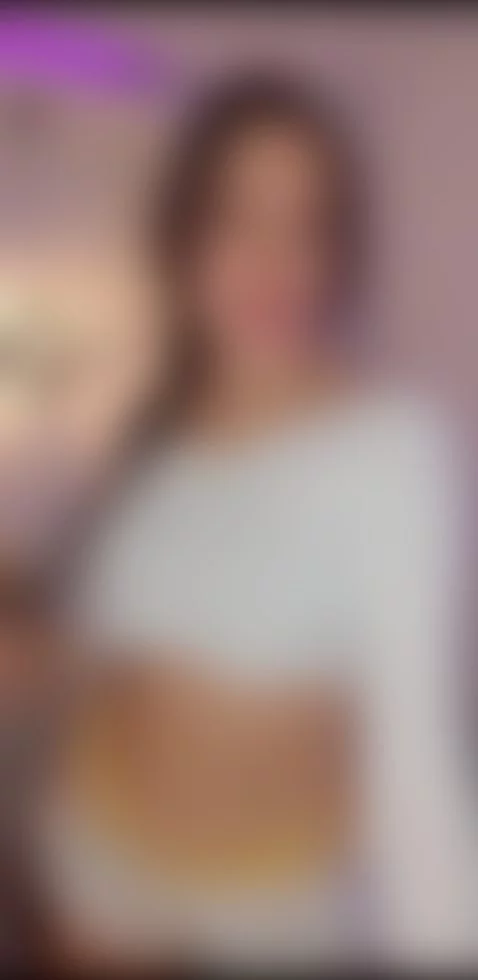 Do you want me to be a good girl with you? 🥰😇 by isabella-davis1