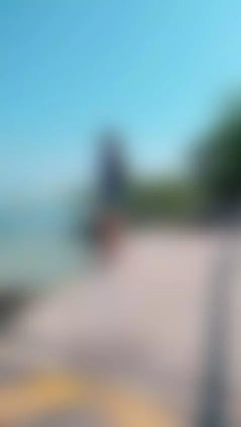 the sun and the sea  🤤😍 by elizabethvelez