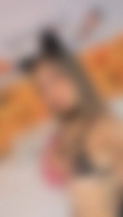 SPANK ME.. by rosemonrooe