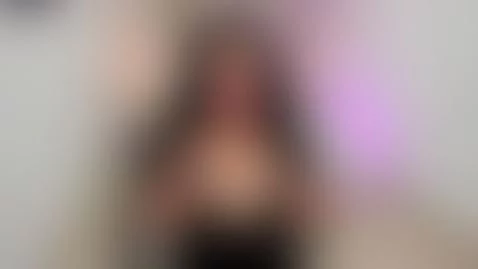 You want to take and fuck this sexy milf ♥ by samarasoul