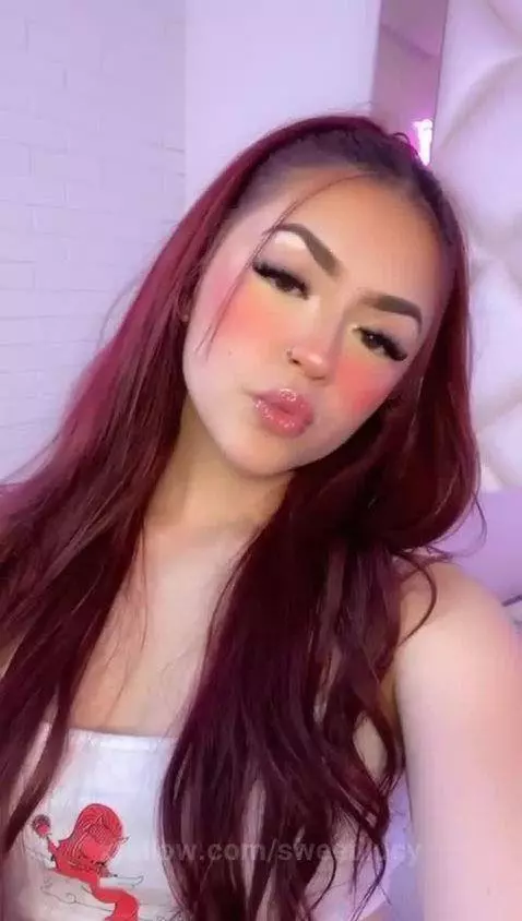 kiss Me! by sweetllucy