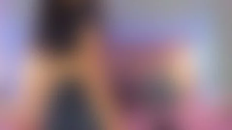 SEXY GIRL LOOKING FOR A HORNY GIRL by sofi-guzman