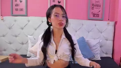 GIRL WANTS TO BE NAUGHTY by sofi-guzman