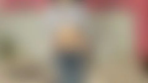 SHY GIRL, BUT VERY HOT 🥵🥵 by sofi-guzman