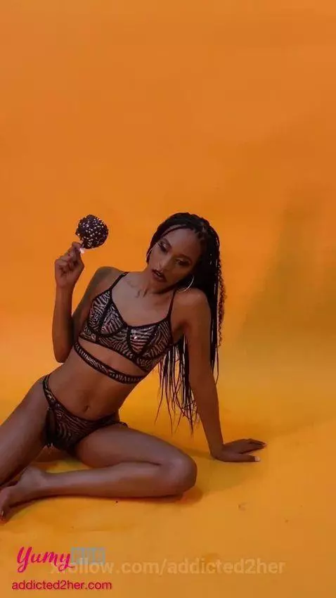 YUMYHUB.COM/ADDICTED2HER by addicted2her