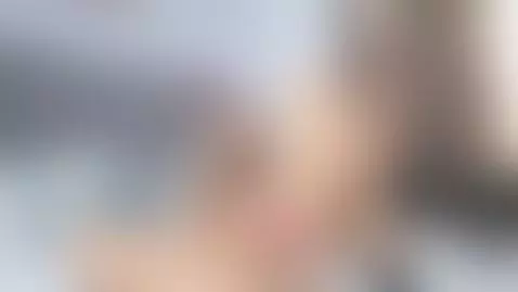 por los 4 agujeros 😈 by annrides