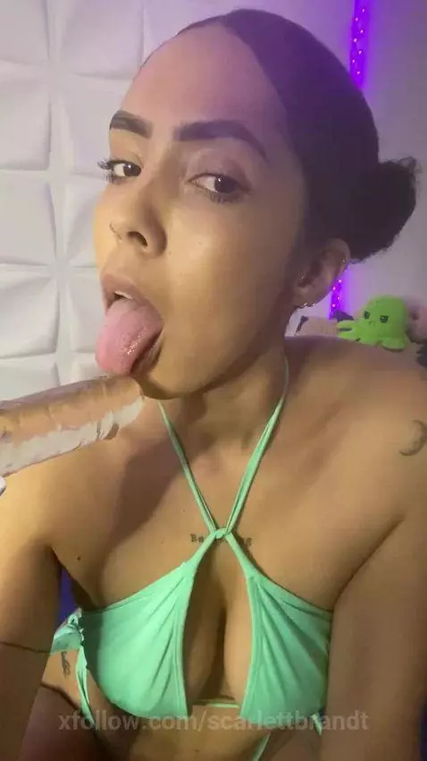 sweet blowjob by scarlettbrandt