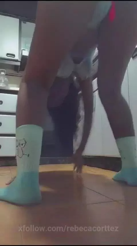 come I'll show you how to have fun by rebecacorttez