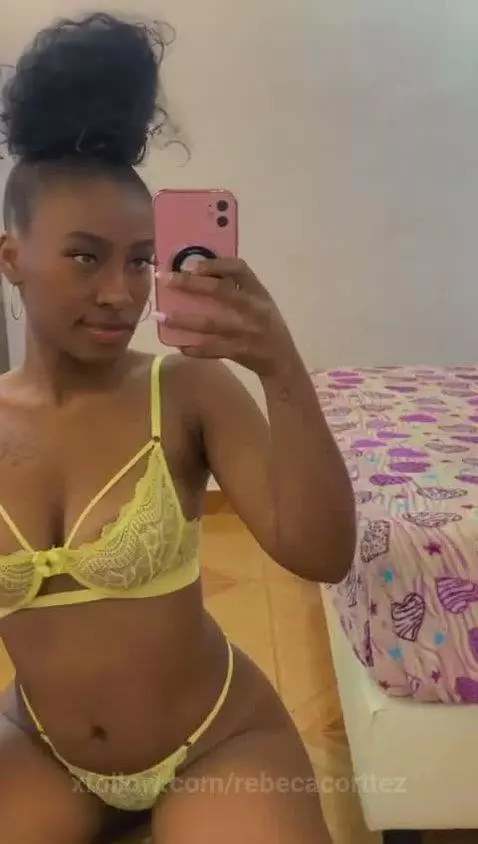 Online your favorite chocolate by rebecacorttez