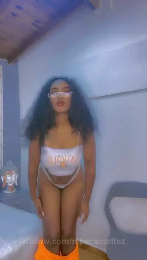 Come undress me and be happy ✨ by rebecacorttez