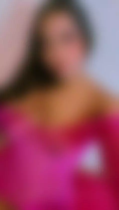 latina, camsodagirl, goinglive by courtney-carter