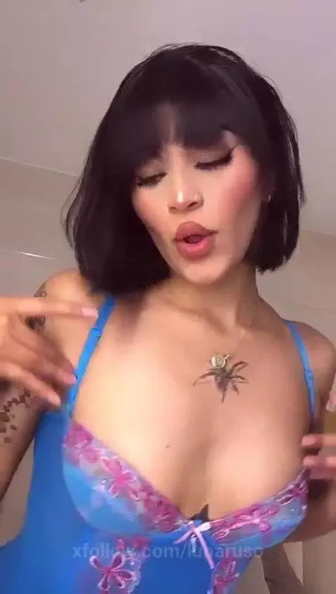 Do you want me to dance for you? 🥵😈 by lunaruso