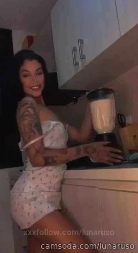 Have you ever taste my banana juice? by lunaruso