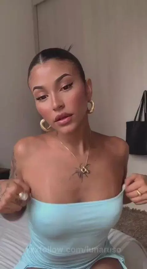 glamorous! 😍🥵 by lunaruso