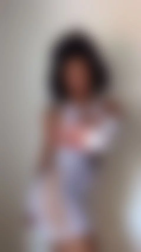 any older guy into teen ? by yourcleopathra