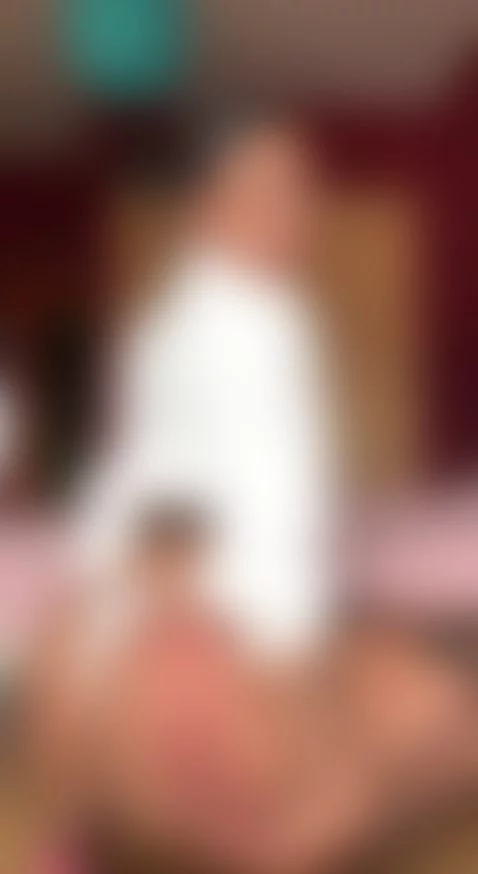 Who wants to fuck a 2004 girl? by yourcleopathra