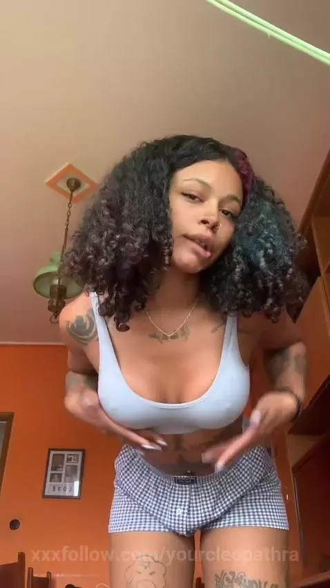 wait for the surprise 😘 by yourcleopathra