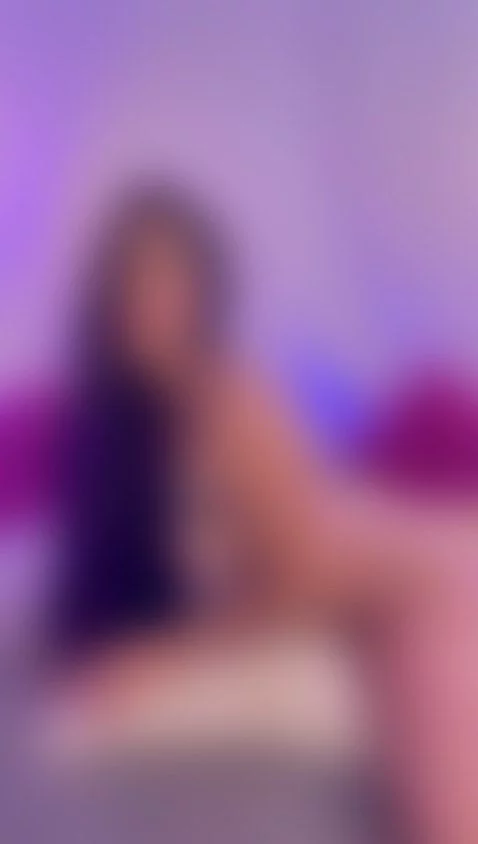 latina, milf, tits by violetowen