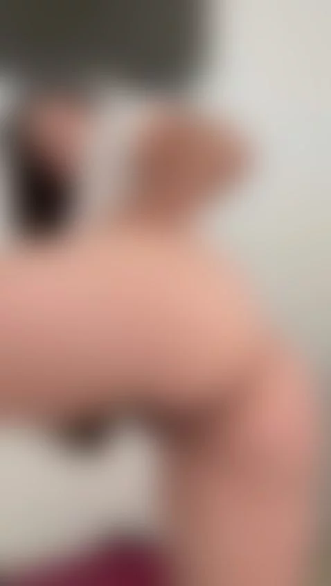 My holes wants a lick! Come on here 💦🥵 
@Violetowen in CAMSO... by violetowen