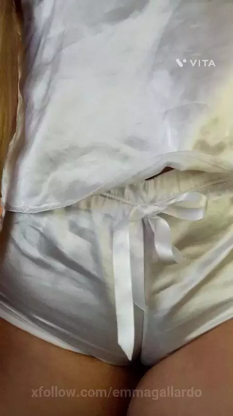 Spank ny ass please by emmagallardo