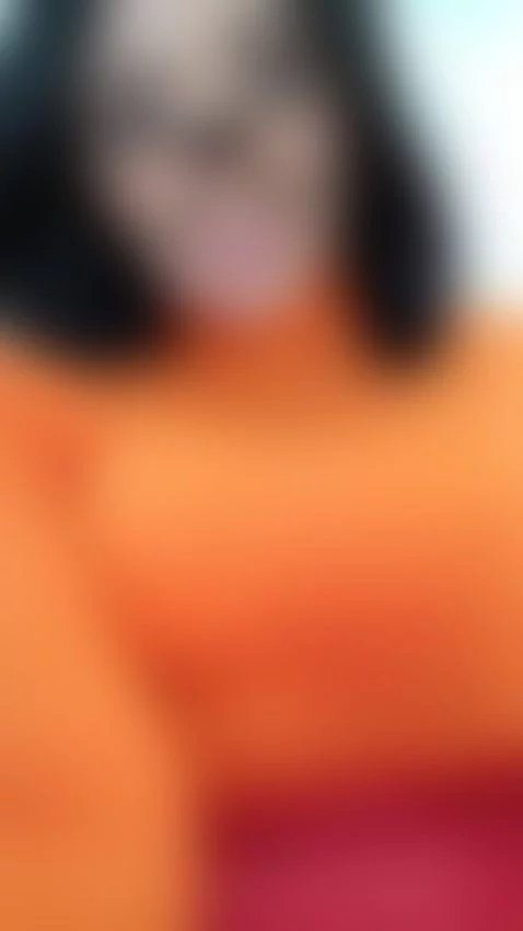 let's play ?? by emmagallardo