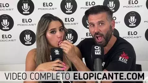 IARA CHUPA EL CHUPETE COMO UN CLITORIS EN EL CUARTO PICANTE by elopodcast