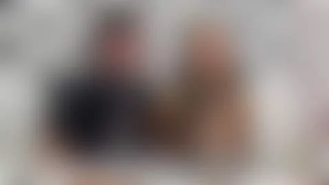 VANE CURRA INTERCAMBIA LA TANGA EN EL CUARTO PICANTE by elopodcast