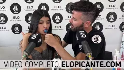 MILU LOPEZ CHUPA LA PALETA EN EL CUARTO PICANTE DE ELO PODCA... by elopodcast