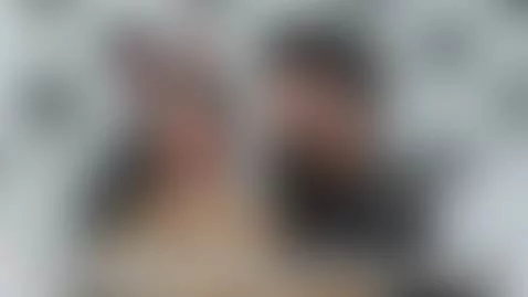 SARA BLONDE CHUPA EL CHUPETE DE ELO PODCAST EN EL CUARTO PIC... by elopodcast