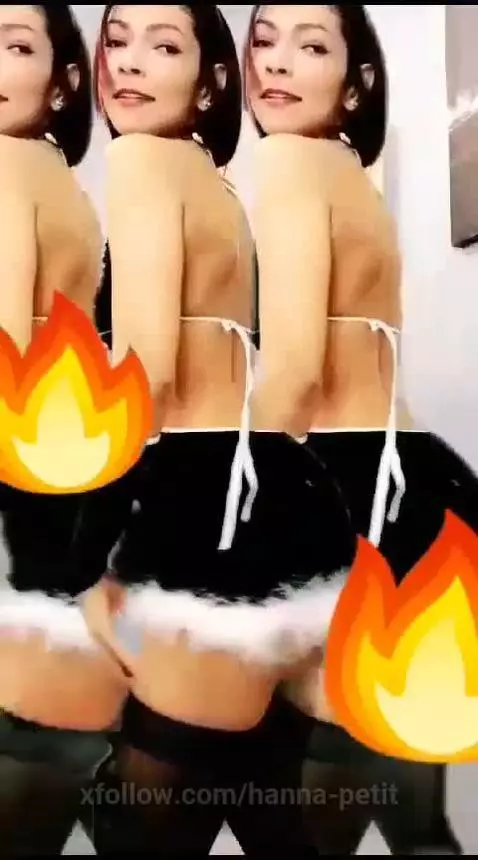 come and try this ass that is very hot for you 🍑 by hanna-petit