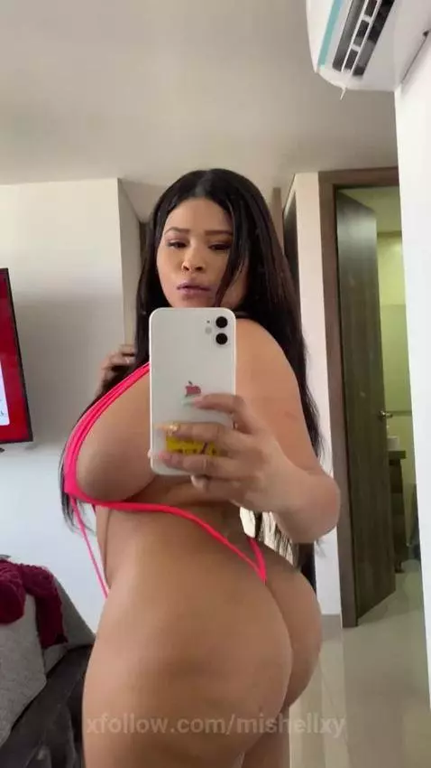 follow me if you want more of this 🍑🍑🍑 by mishellxy
