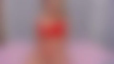 Red is  my happy color! ❤ by agathabeell