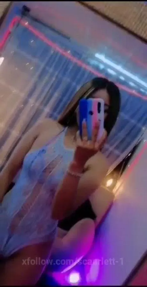 Your sweet girl is already online by scaarlett-1