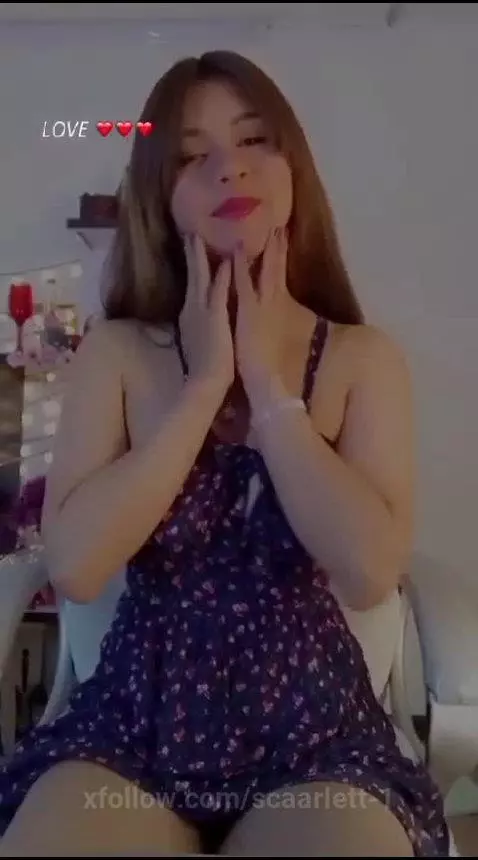 Come see under my skirt tonight ❤️🥰 https://www.camsoda.com/... by scaarlett-1