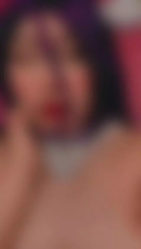 u curvy fav by chloe-chain