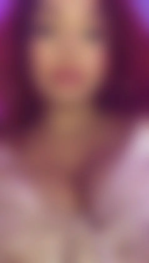 I'm your hot girl 🤗 by joycethompson