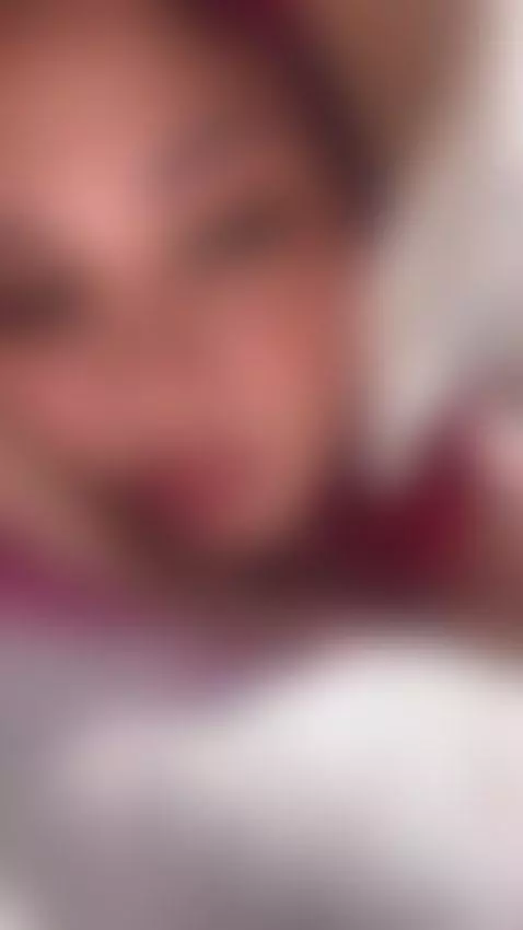 My butt shines with the sun ☀ by joycethompson