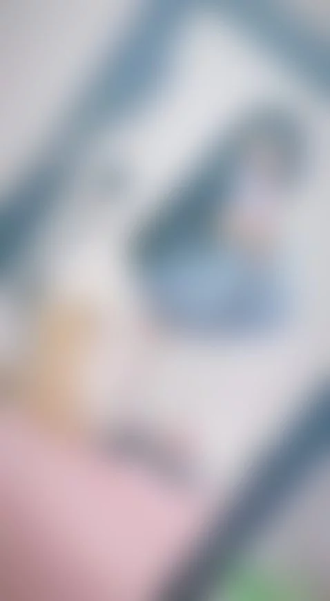 Im online by arianaa-1