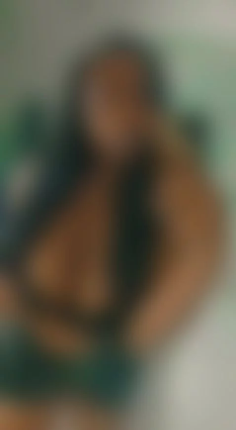 U wanna paly with my big boobs? by emmaa-rosse2