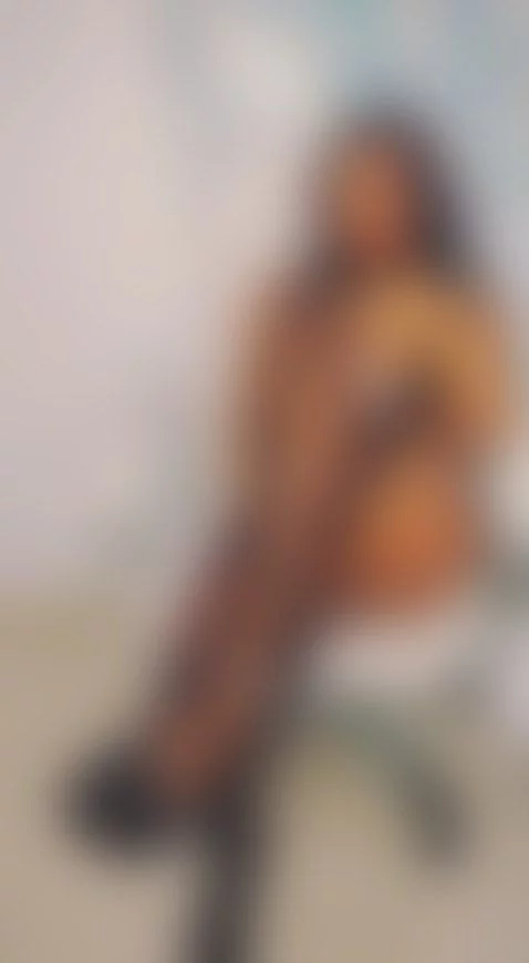 today I feel so sexy in this beautiful lingerie and ready to... by emmaa-rosse2