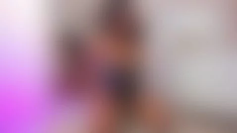 Hi guys, I'm online and ready to have fun with you! by emmaa-rosse2