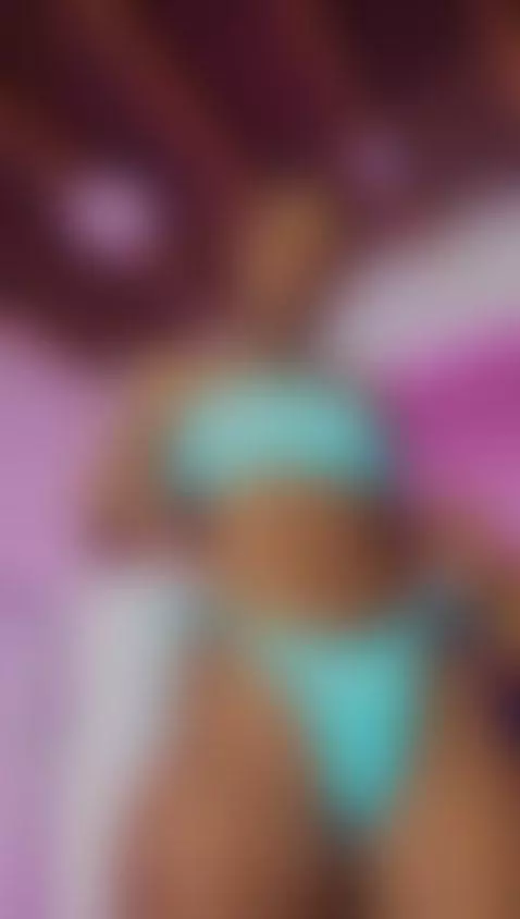 Modeling my new swimsuit 👙 by irisallen