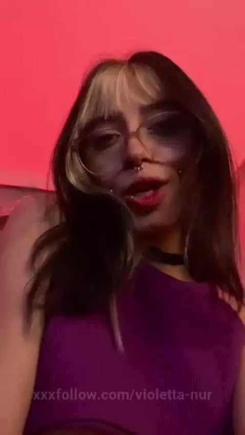 I want you to fill me with kisses by violetta-nur