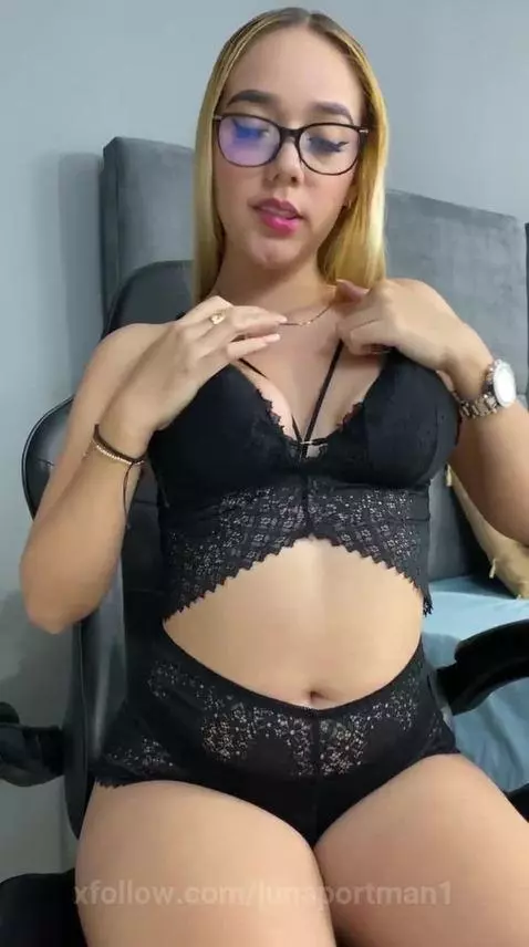 come suck these babes by lunaportman1