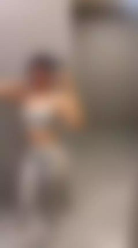 We train together? by marianabranz